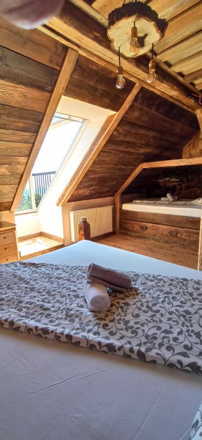 Chalets Toplak Sveti Duh na Ostrem Vrhu Dış mekan fotoğraf
